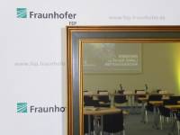 Rahmung eines neuentwickelten Spiegels des Fraunhofer-Instituts